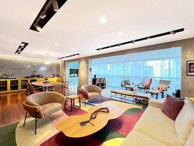 #68 - Apartamento para Venda em São Paulo - SP