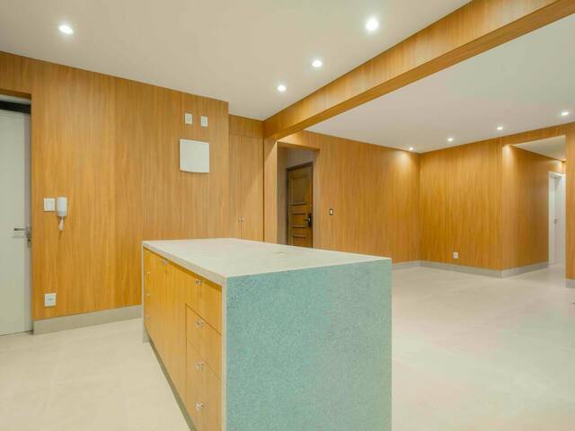#73 - Apartamento para Venda em São Paulo - SP