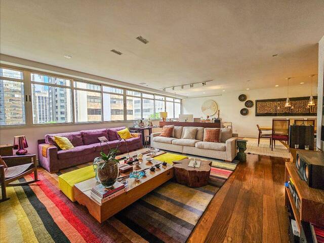 #77 - Apartamento para Venda em São Paulo - SP