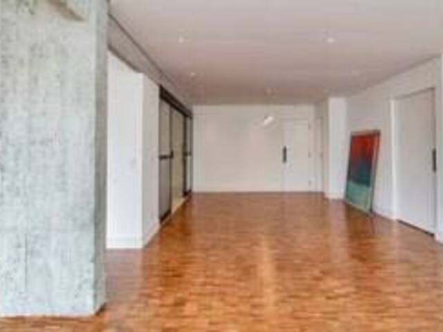 #81 - Apartamento para Venda em São Paulo - SP