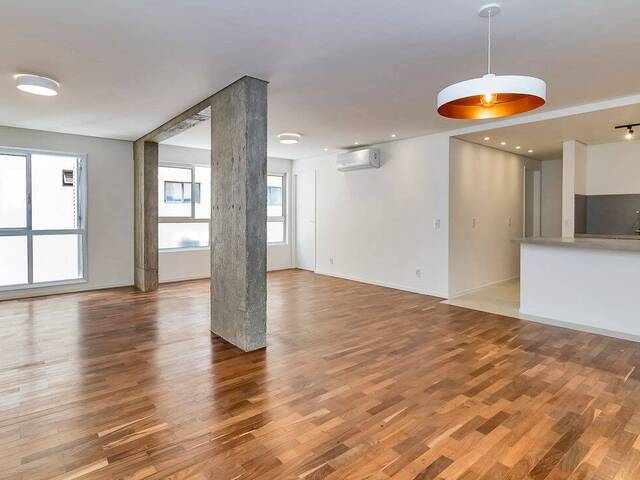 #82 - Apartamento para Venda em São Paulo - SP