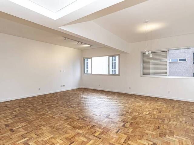 #102 - Apartamento para Venda em São Paulo - SP