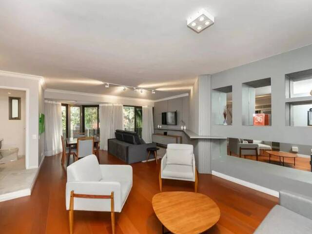 #100 - Apartamento para Venda em São Paulo - SP
