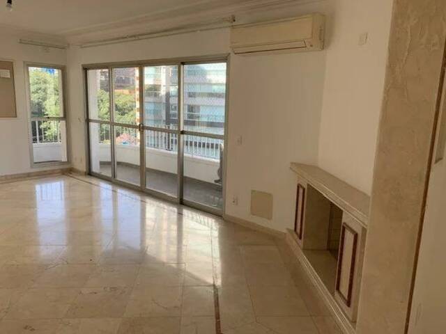 #101 - Apartamento para Venda em São Paulo - SP