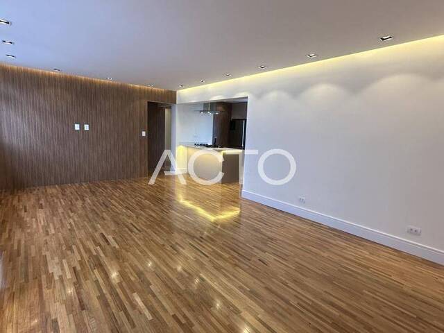 #113 - Apartamento para Venda em São Paulo - SP