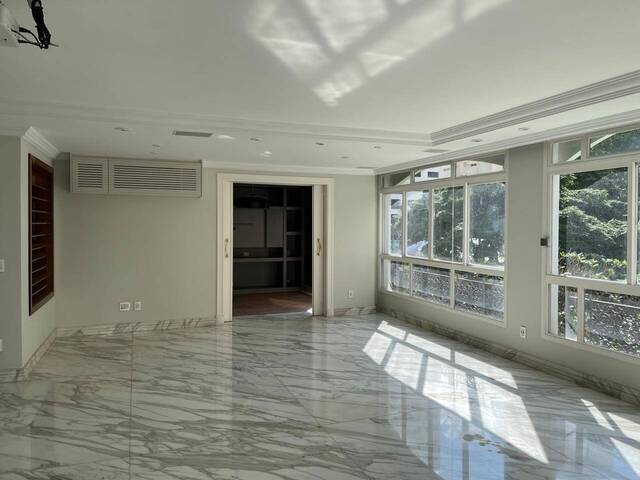 #125 - Apartamento para Venda em São Paulo - SP